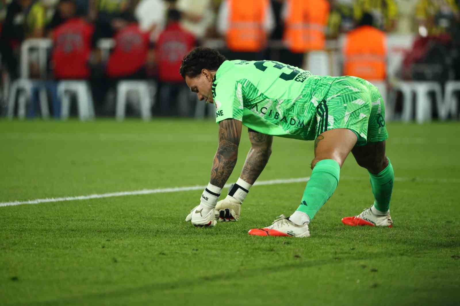 Trendyol Süper Lig: Fenerbahçe: 1 - Beşiktaş: 2 (Maç sonucu)
