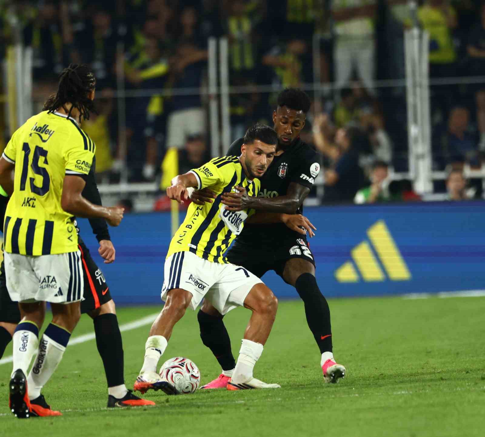 Trendyol Süper Lig: Fenerbahçe: 1 - Beşiktaş: 2 (Maç sonucu)