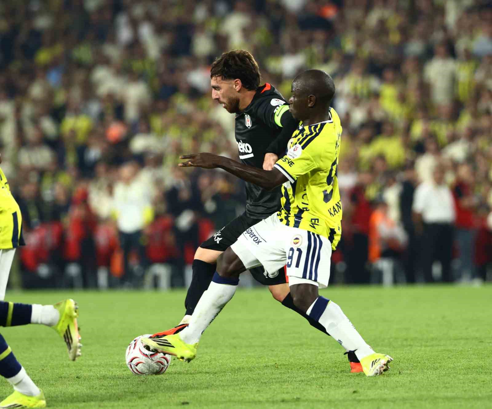 Trendyol Süper Lig: Fenerbahçe: 1 - Beşiktaş: 2 (Maç sonucu)