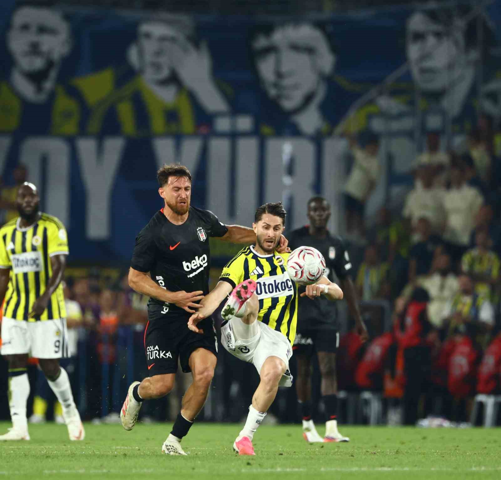 Trendyol Süper Lig: Fenerbahçe: 1 - Beşiktaş: 2 (Maç sonucu)