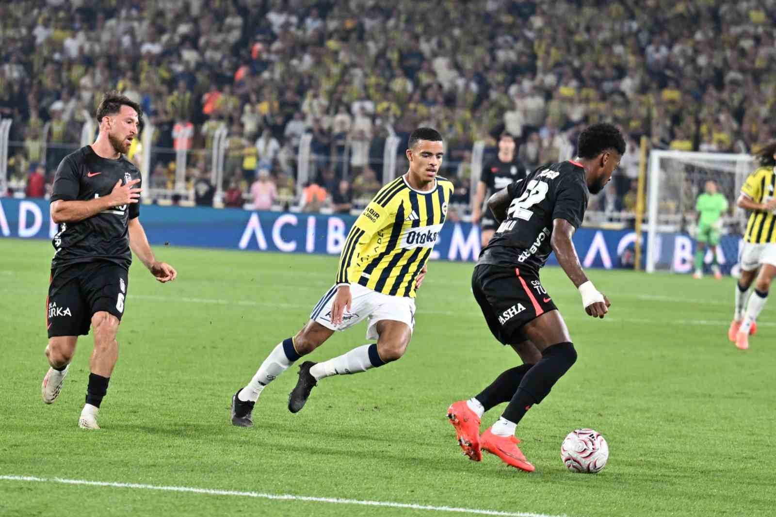 Trendyol Süper Lig: Fenerbahçe: 1 - Beşiktaş: 2 (Maç sonucu)