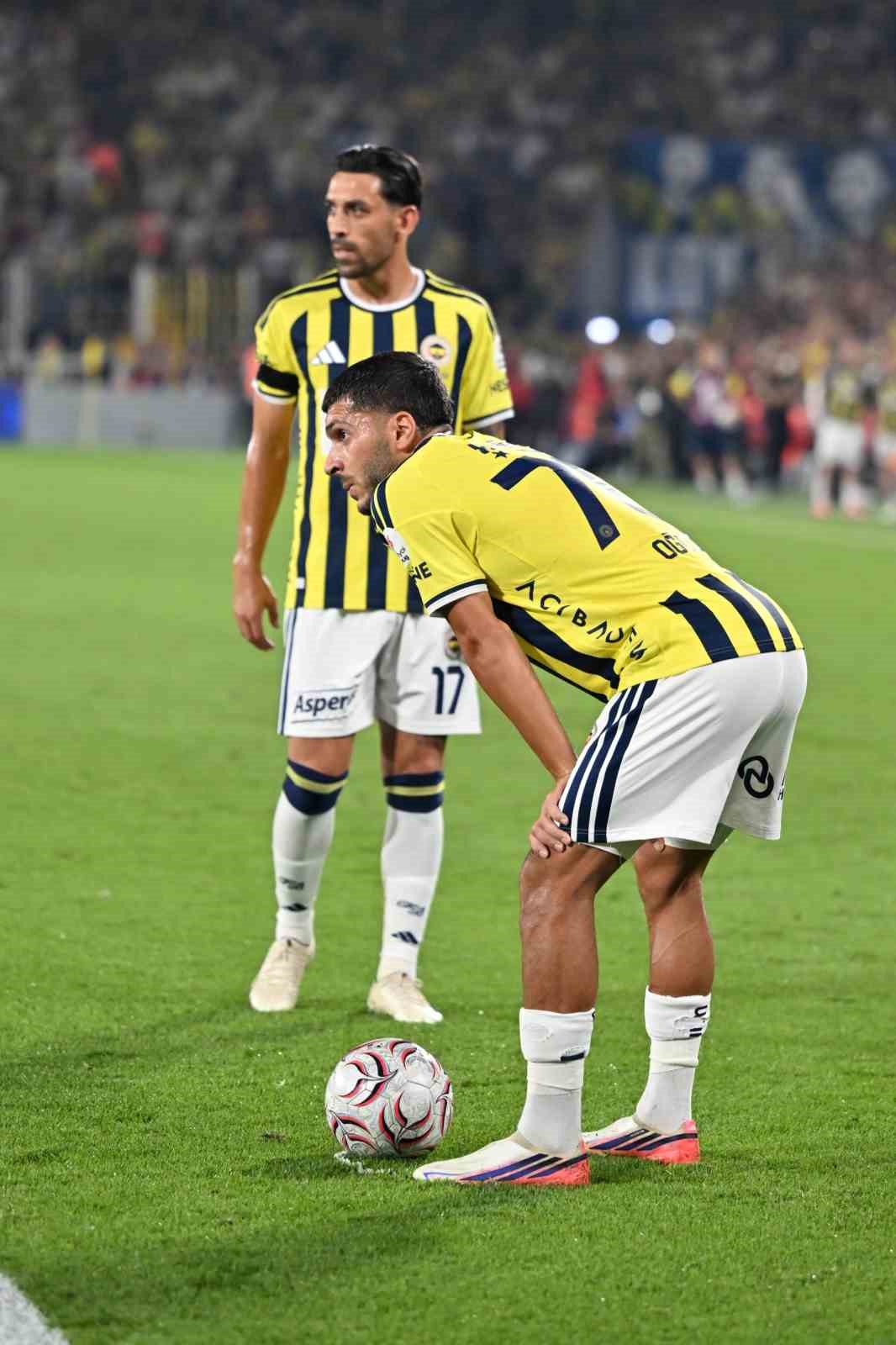 Trendyol Süper Lig: Fenerbahçe: 1 - Beşiktaş: 2 (Maç sonucu)