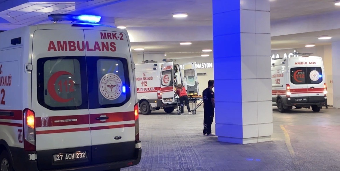 Gaziantep’te husumetli iki grup arasında silahlı kavga: 2 ölü, 3 yaralı