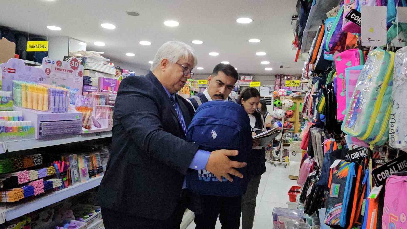Hatay’da kırtasiye ürünlerine yönelik denetimler sürüyor