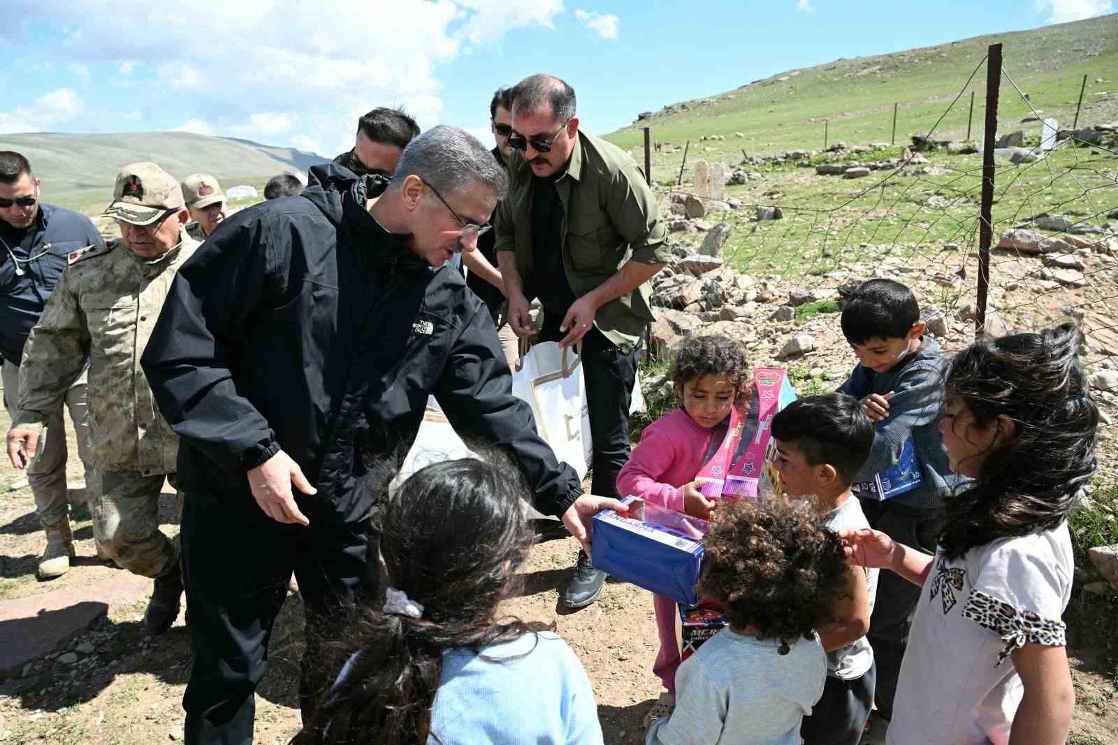 Vali Baruş Dumlu Baba Yaylası’nda