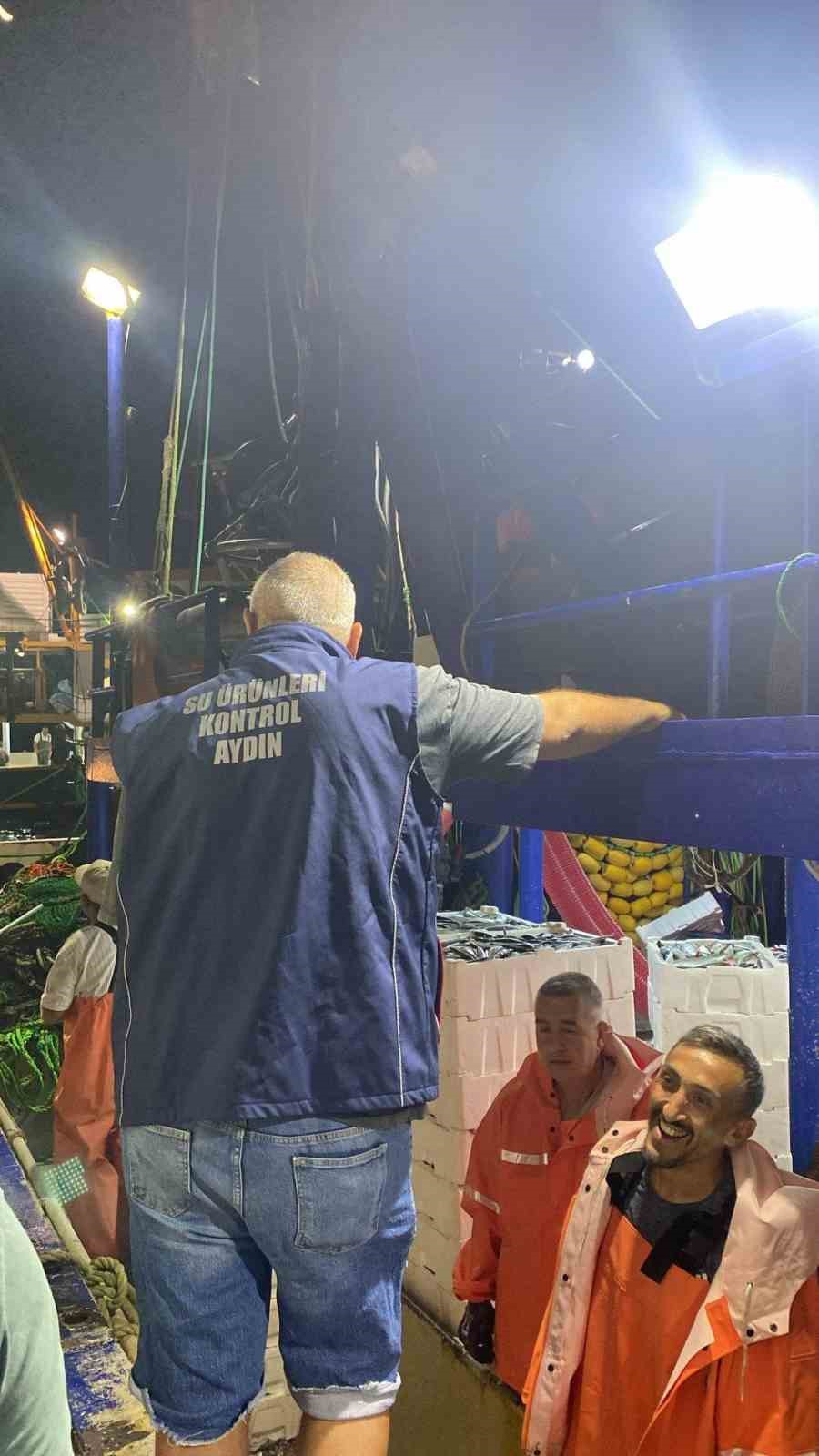 Didim’de ’Hamsi Kotası’ denetimi yapıldı