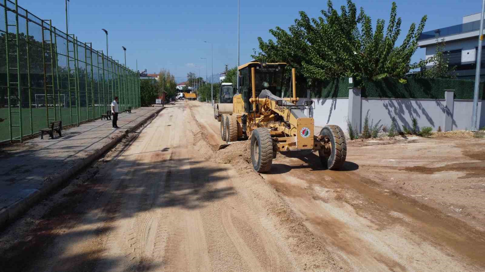Duacı Mahallesi’nde yol çalışmalarında ikinci etap başladı