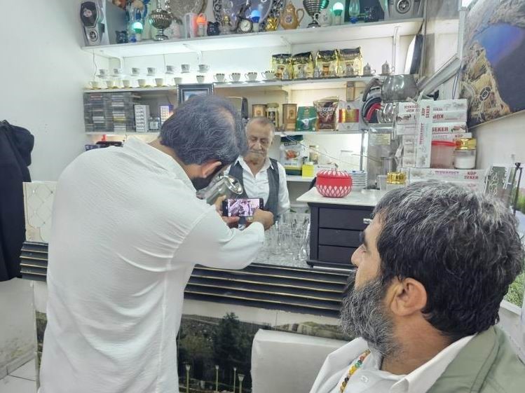 Ara Güler’in sözü hayatını değiştirdi: Sıfır bütçe ve bir cep telefonuyla sinema filmleri çekmeye başladı