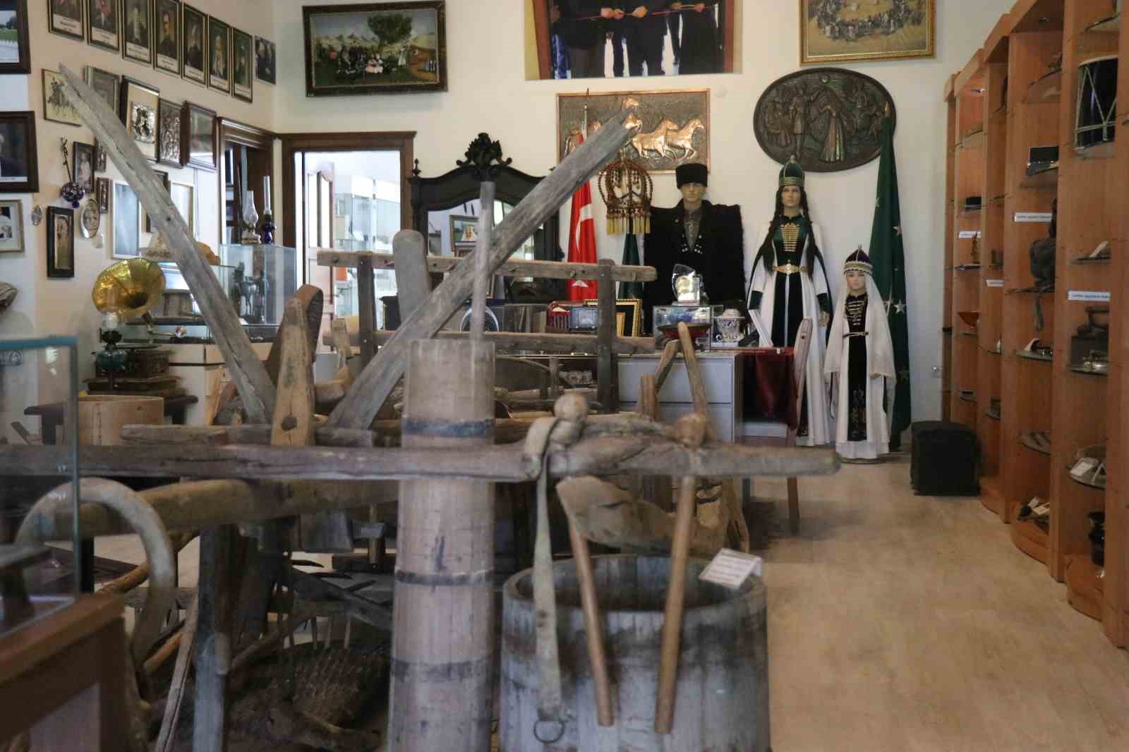Tavan arasındaki dede yadigarından müze gibi kültür evine uzanan hikaye