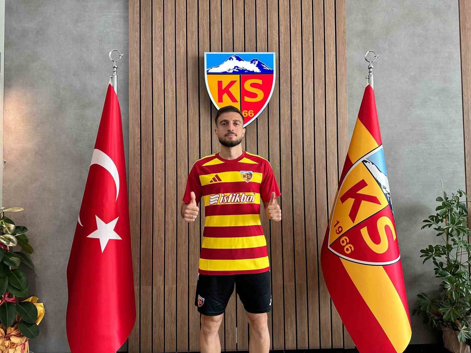 Kayserispor; Murat Cem Akpınar ve Ensar Kemaloğlu’nu açıkladı