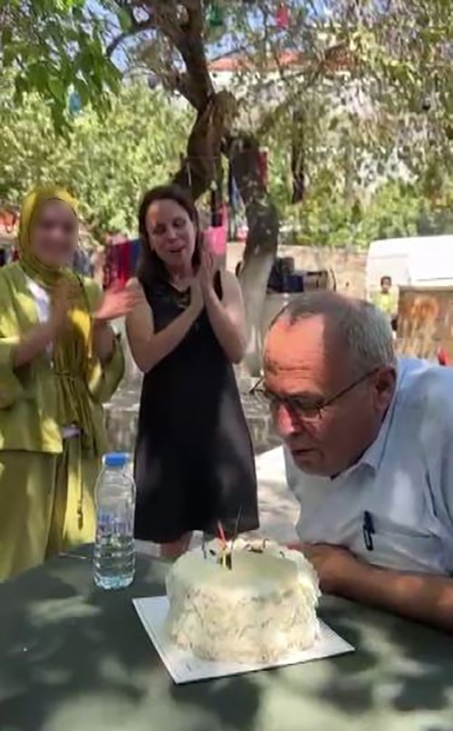 Ateşoğlu ailesi, düğüne böyle davet etmişti