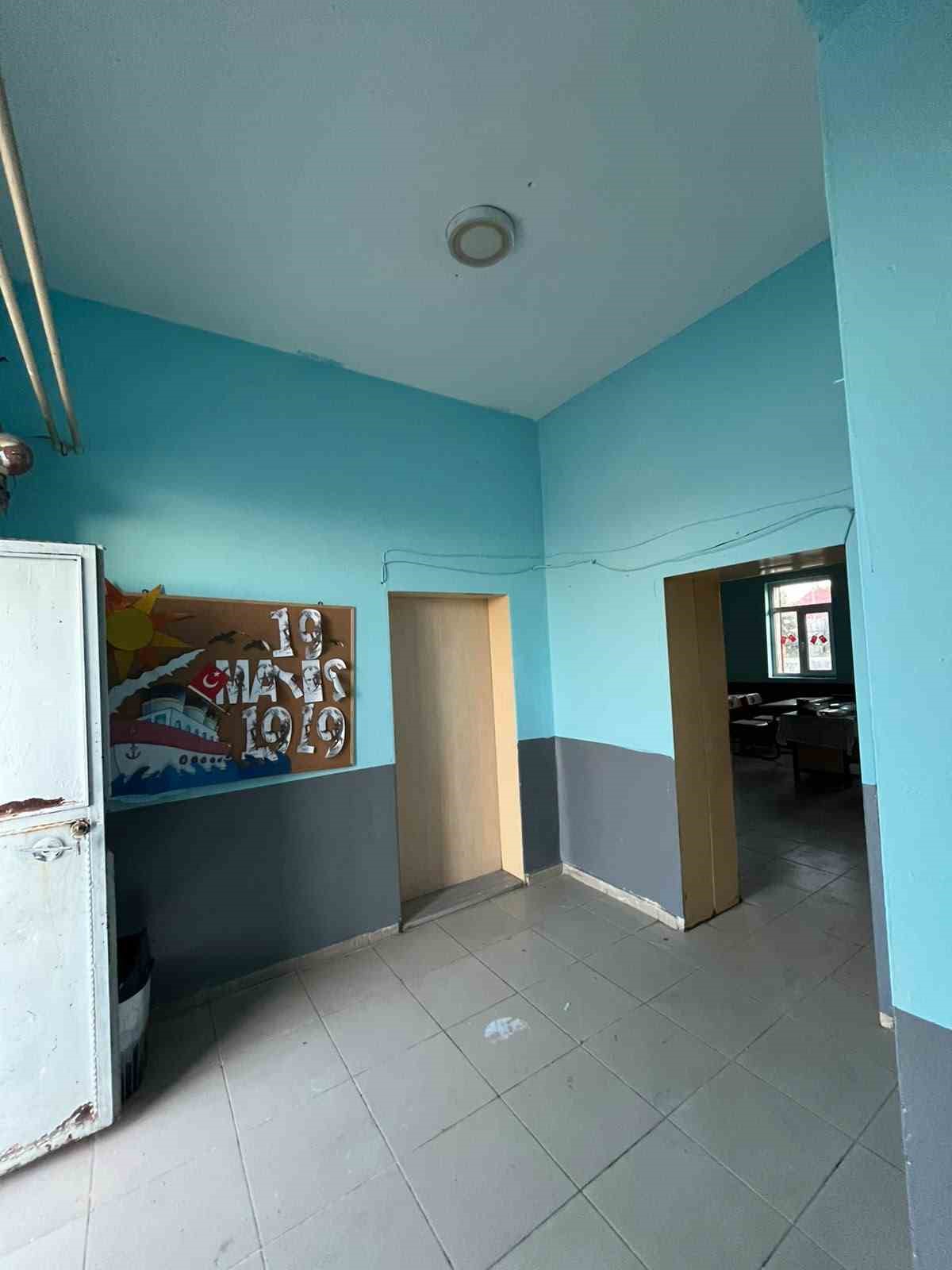 Ağrı’da okullar yeni döneme pırıl pırıl hazırlandı