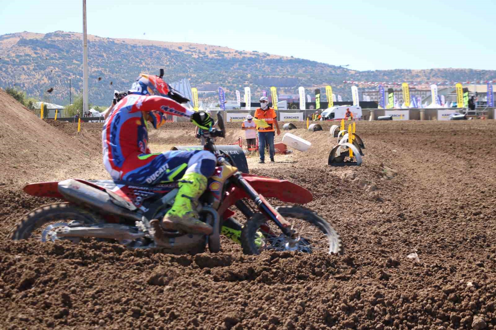 MXGP dünya şampiyonu belli oldu