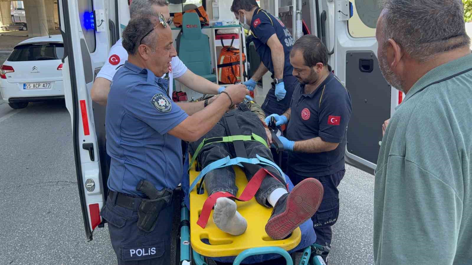 Samsun’da motosiklet ile otomobil çalışması sonucu 2 kişi yaralandı