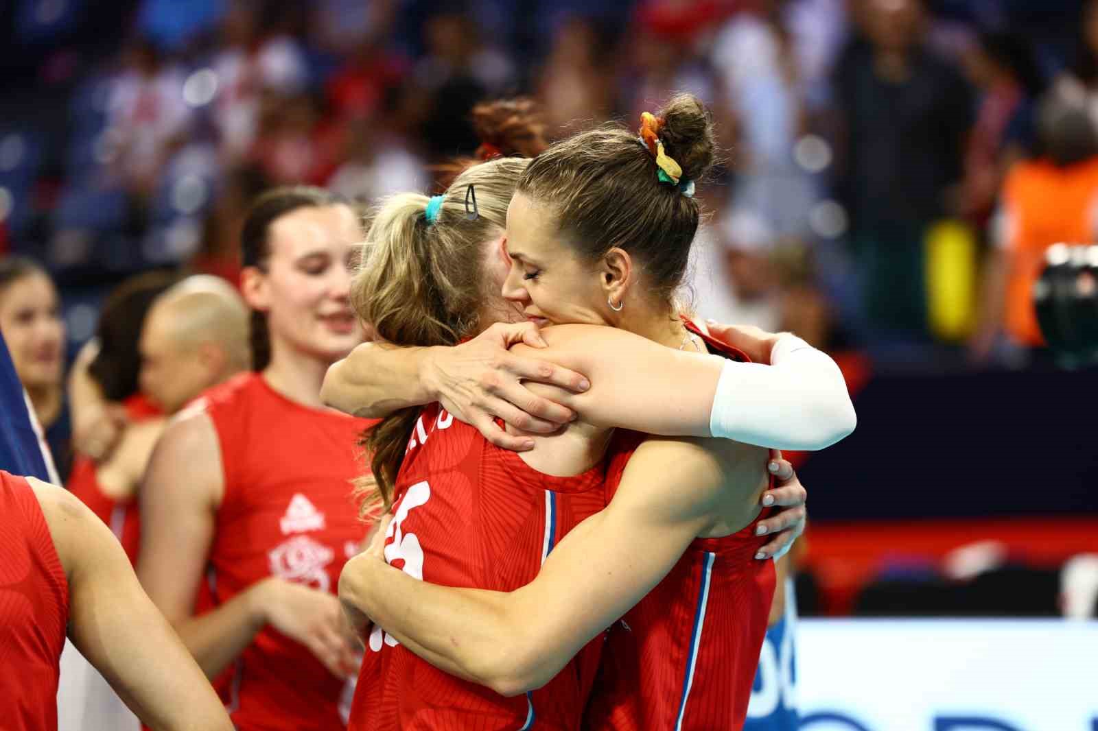 CEV Avrupa Şampiyonası’nda bronz madalya Sırbistan’ın oldu