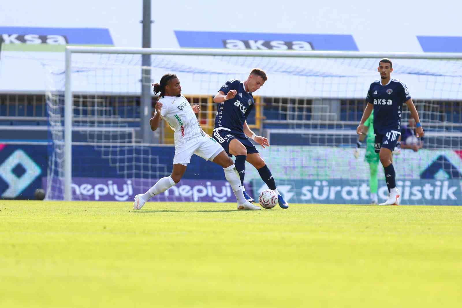 Trendyol Süper Lig: Kasımpaşa: 1 - Amed Sportif Faaliyetler: 0 (İlk yarı)