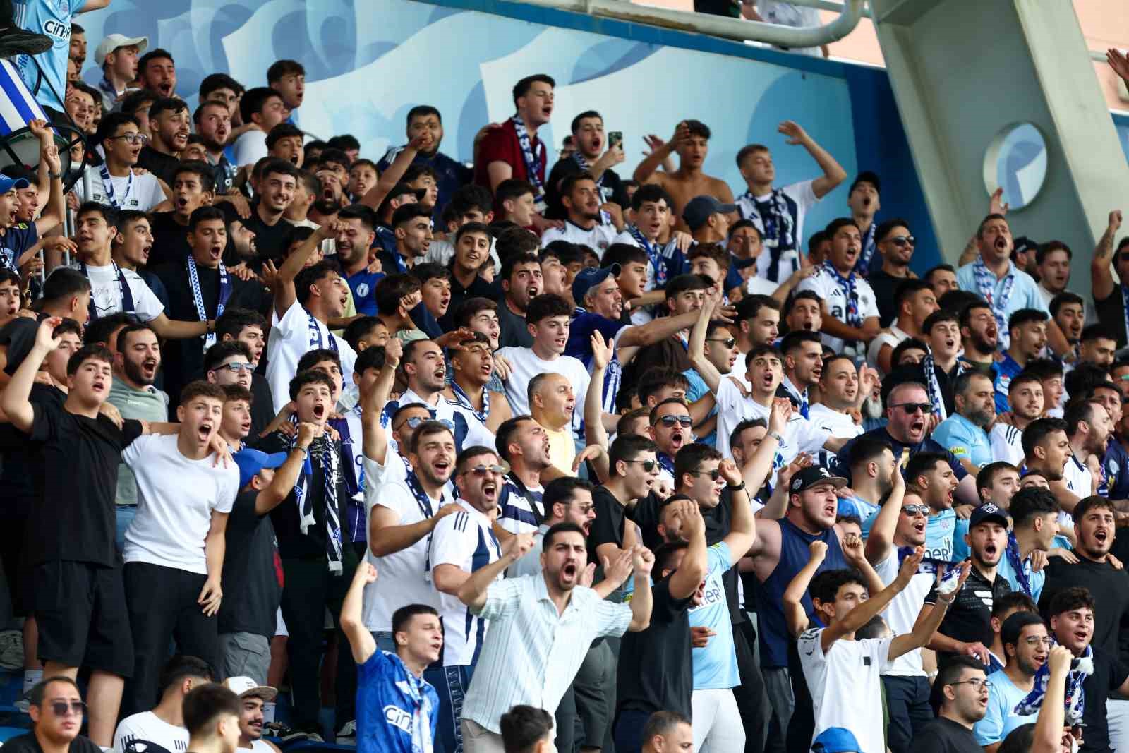 Trendyol Süper Lig: Kasımpaşa: 1 - Amed Sportif Faaliyetler: 0 (İlk yarı)