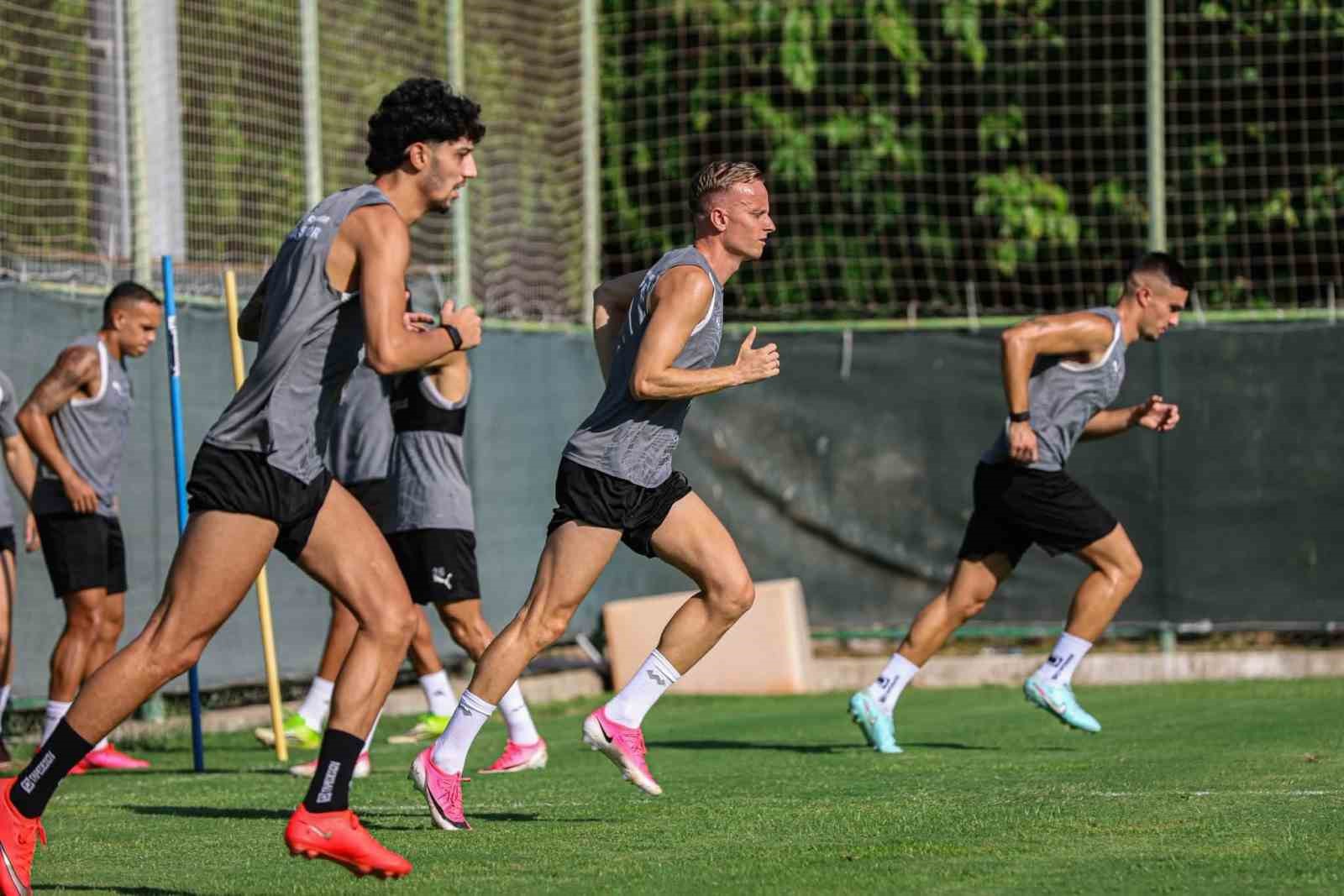 Alanyaspor, Rizespor maçı hazırlıklarını tamamladı