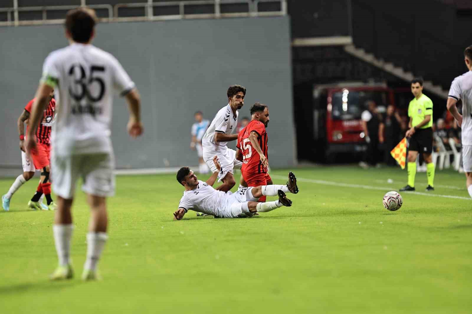 TFF 3. Lig: Altay: 1 - Denizli İdmanyurdu: 1