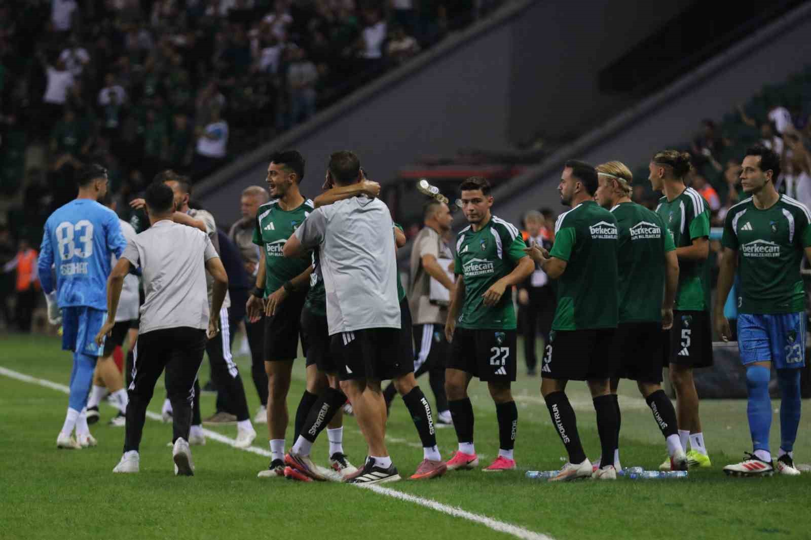 Trendyol Süper Lig: Kocaelispor: 1 - Samsunspor: 0 (İlk yarı)