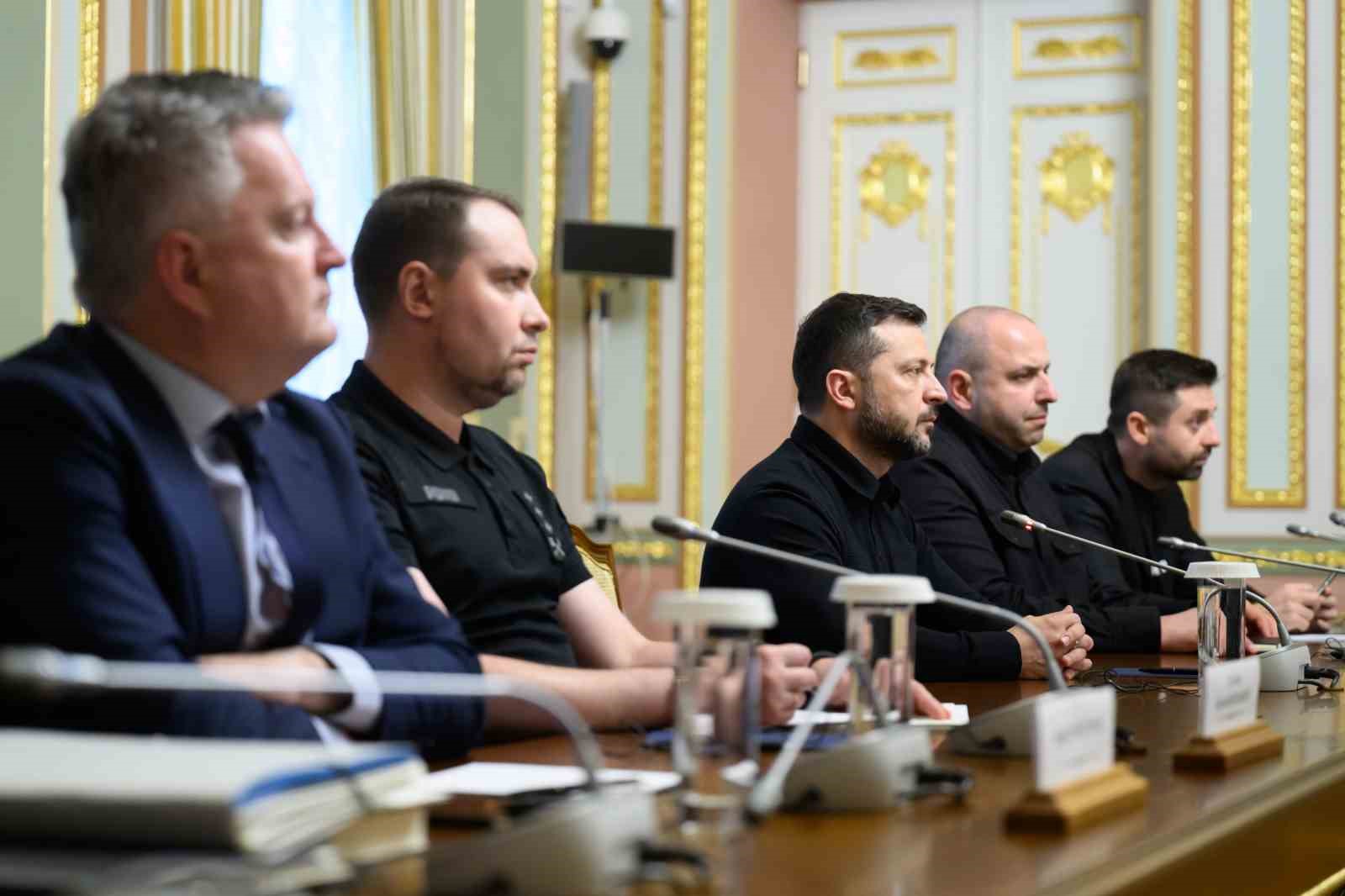 Zelenskiy, ABD’li temsilciler Witkoff ve Kushner ile Kiev’de bir araya geldi