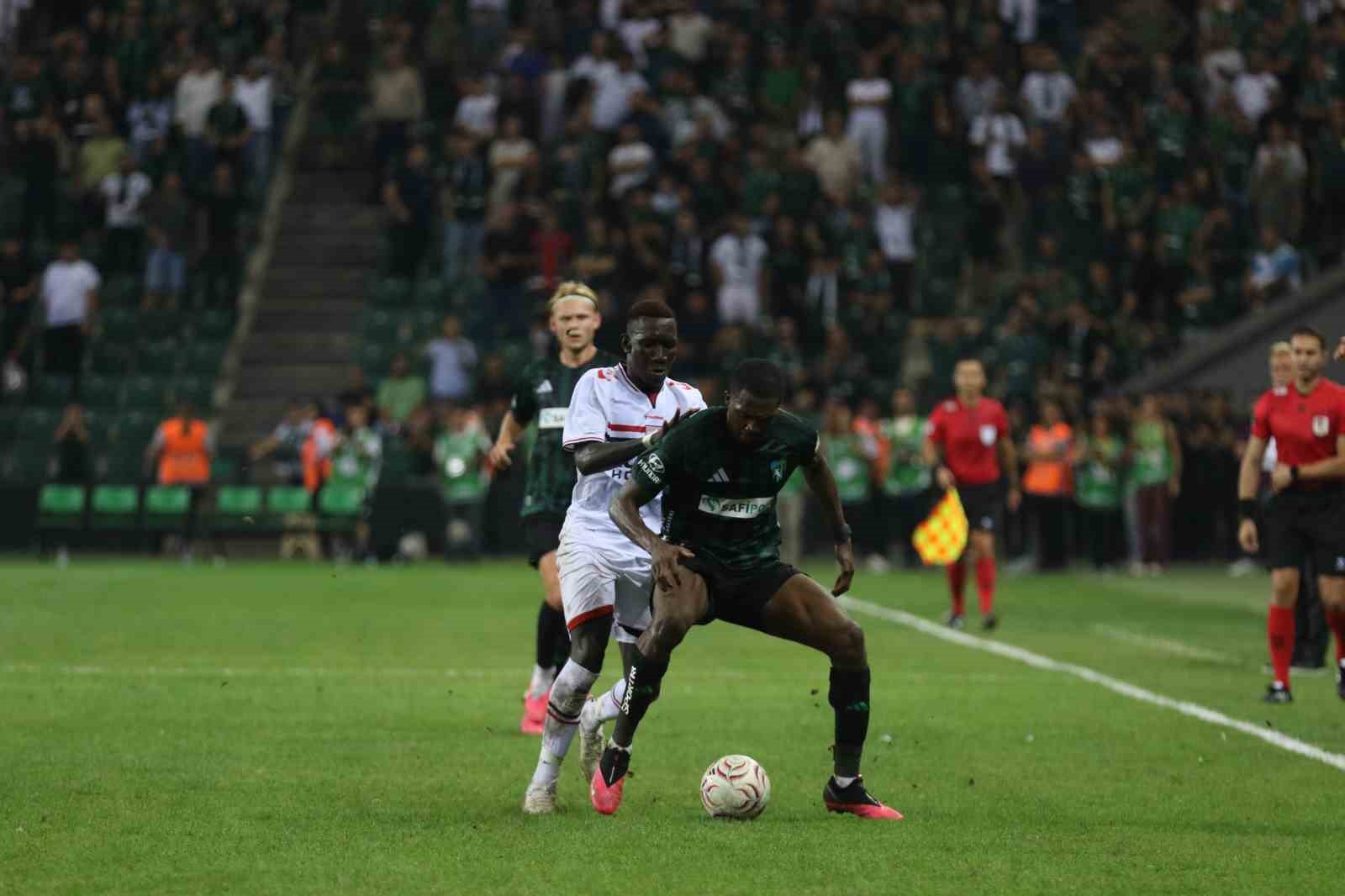 Trendyol Süper Lig: Kocaelispor: 1 - Samsunspor: 0 (Maç sonucu)