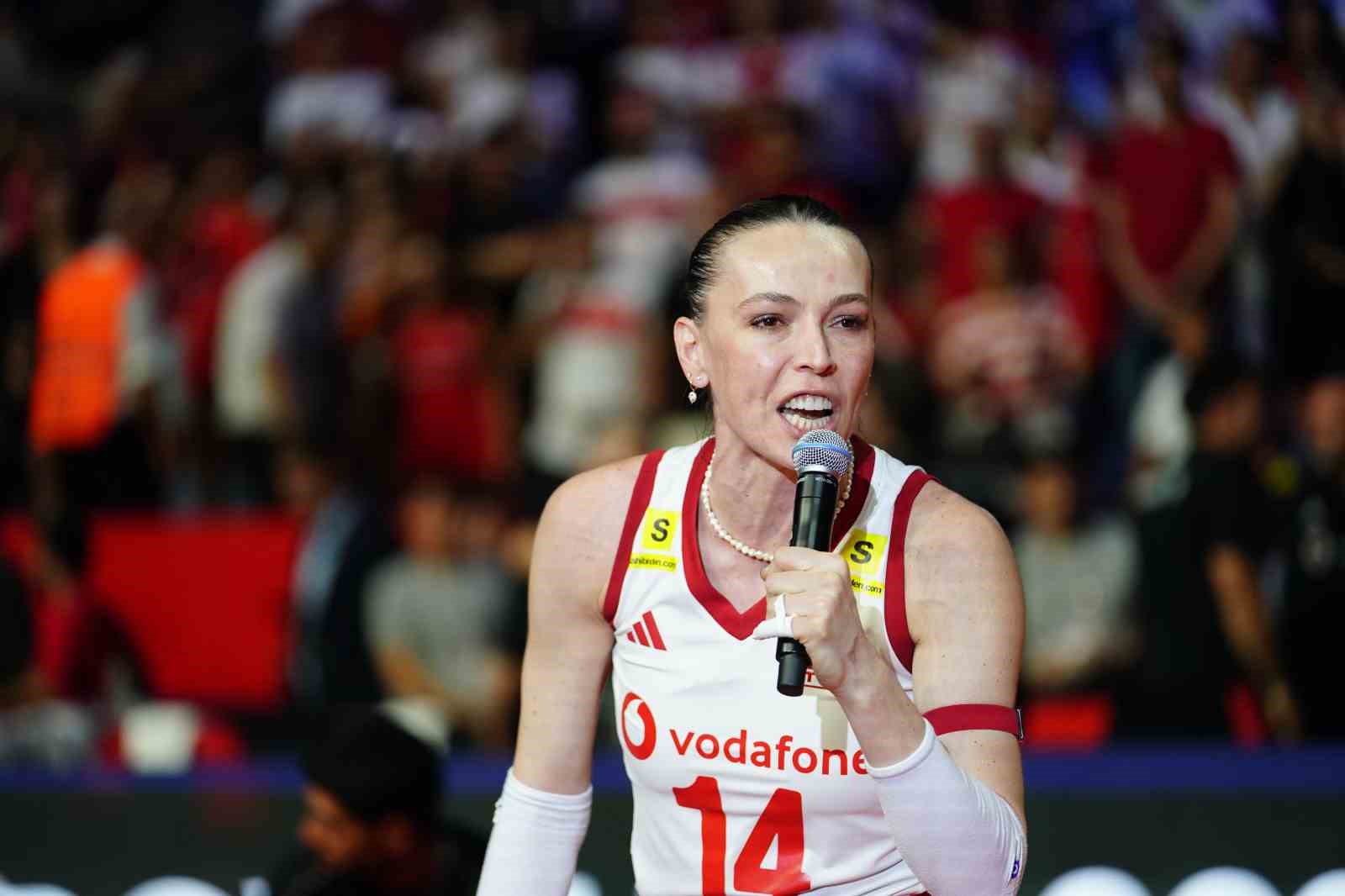 A Milli Voleybol Takımı, üst üste 2. kez Avrupa şampiyonu