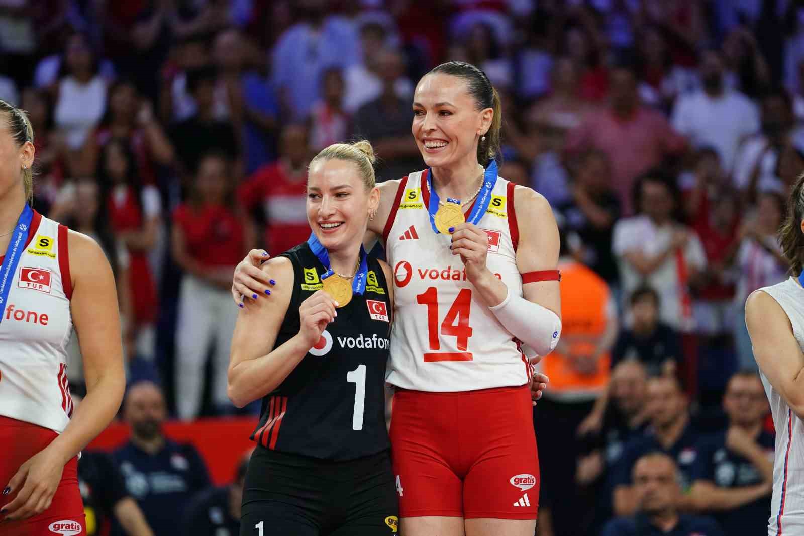 A Milli Voleybol Takımı, üst üste 2. kez Avrupa şampiyonu