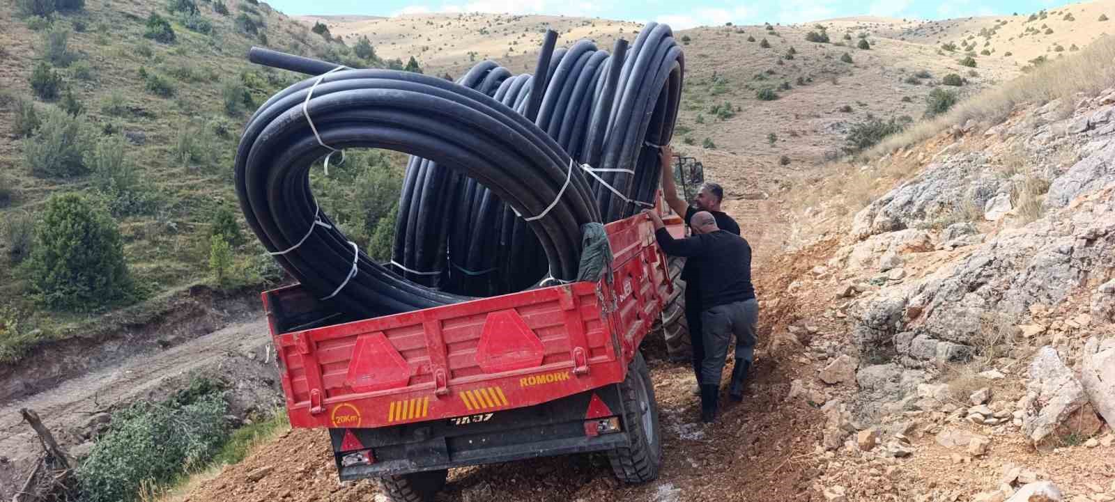 Bayburt’ta içme suyu sorununa köylülerden imece usulü çözüm