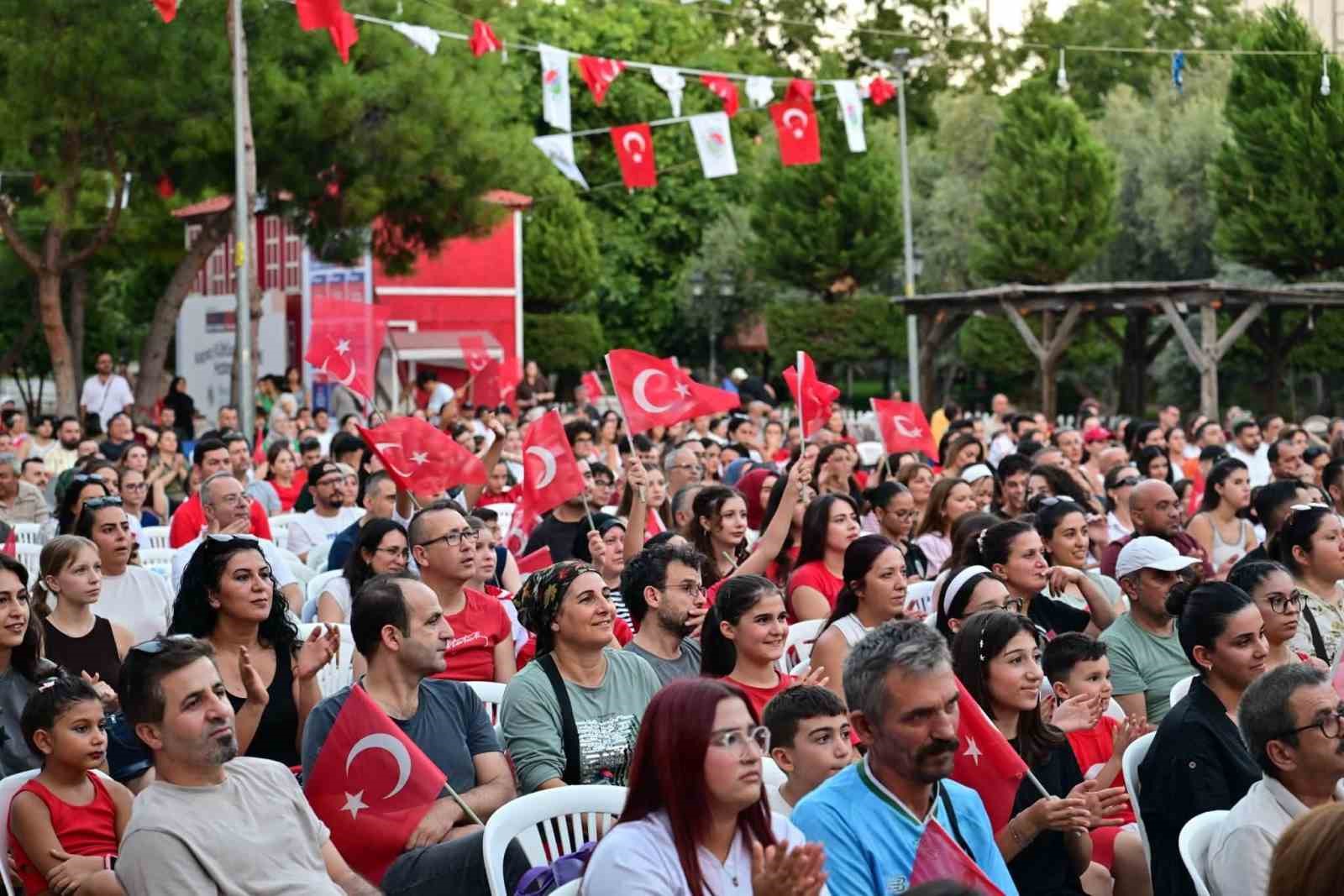 Dokumapark’ta Avrupa şampiyonluğu coşkusu