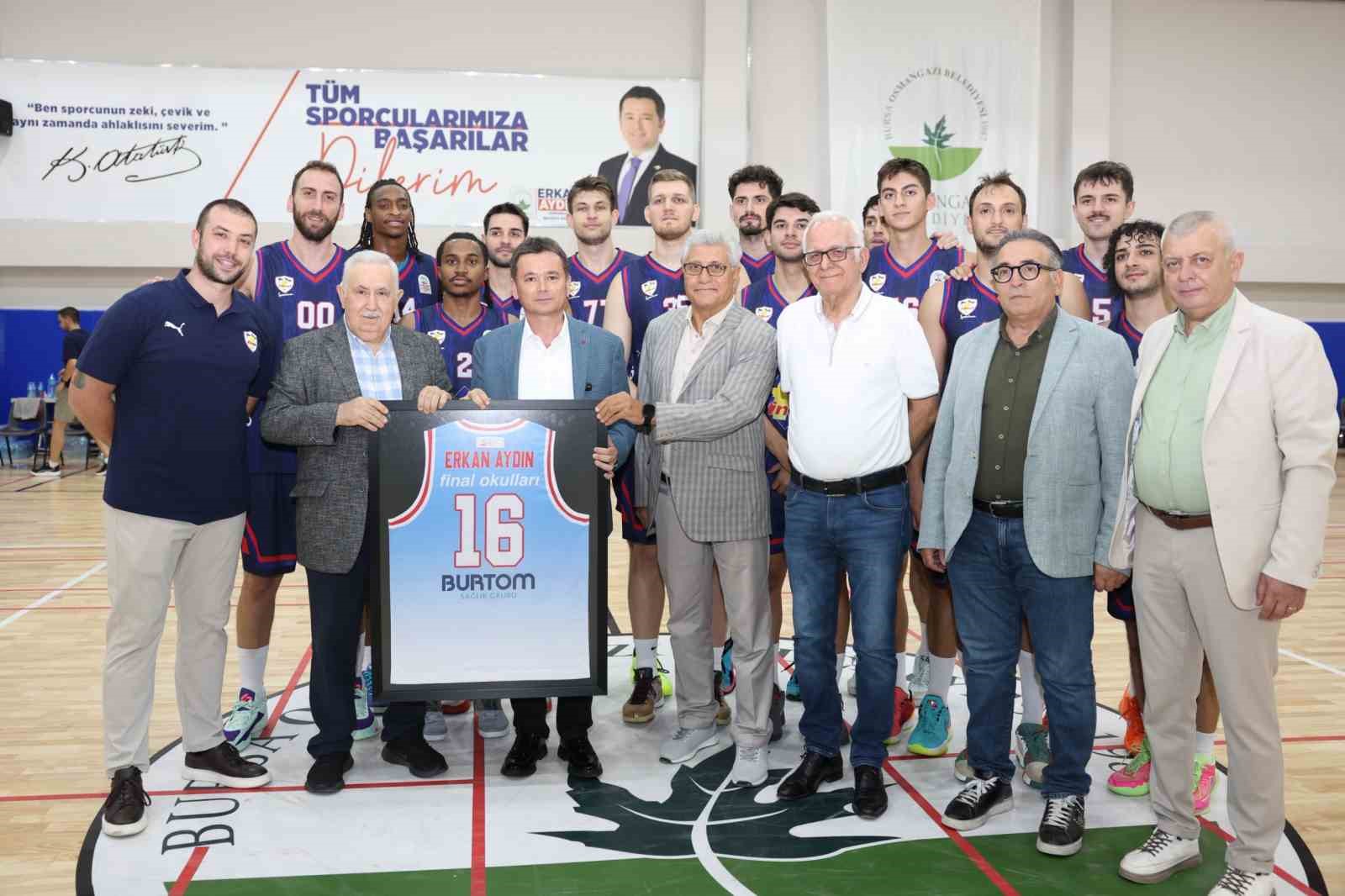 Başkan Erkan Aydın’dan basketbola tam destek