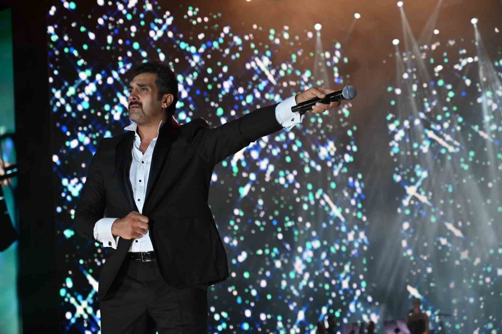 Çanakkale Kültür Yolu Festivali’nin müzik maratonu Bayhan’la son buldu
