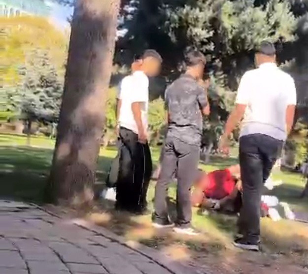 Malatya’da akran şiddeti ve dehşet dakikaları kamerada