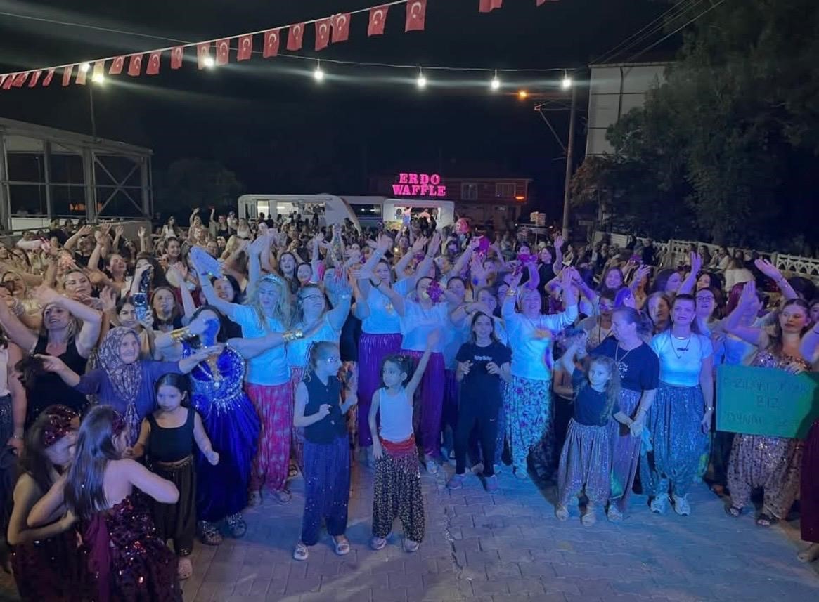 Hayrabolu’da kadınlar şalvarlarıyla kültürlerini yaşattı