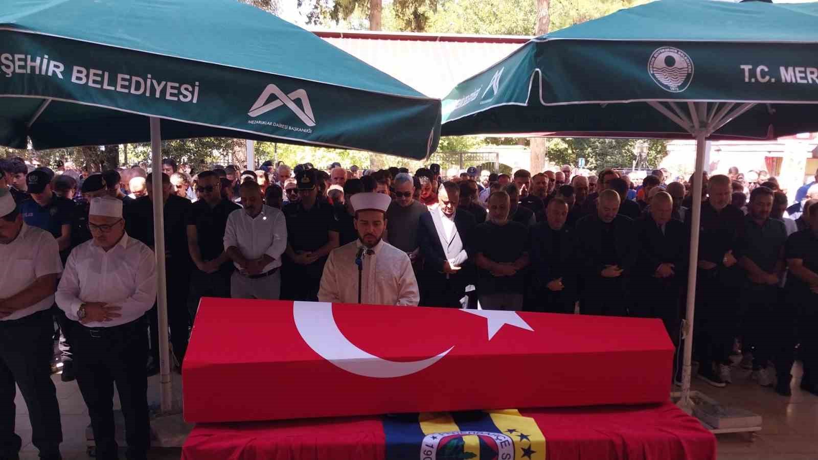 Derbide hayatını kaybeden Gazi Gerçek Yaşar, son yolculuğuna uğurlandı
