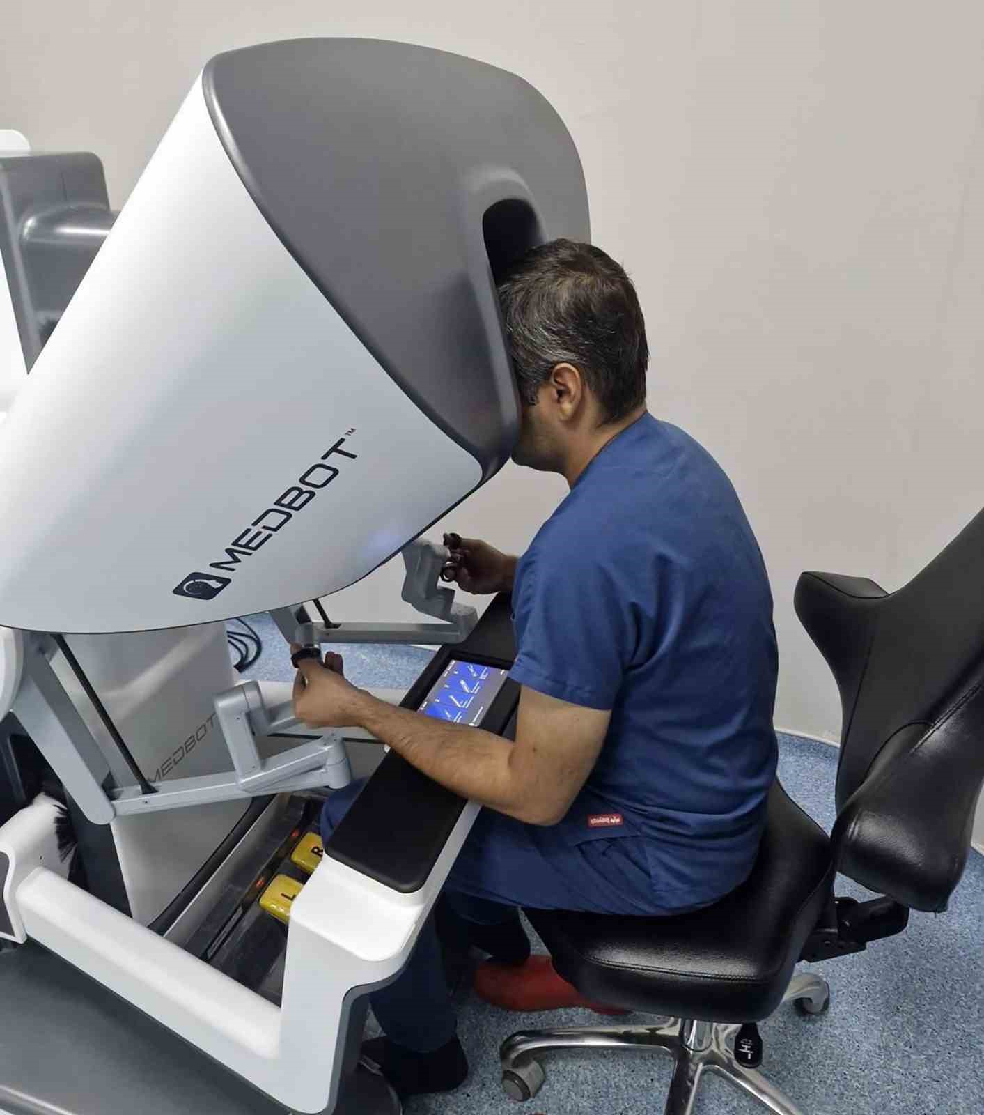 BAÜN Hastanesi Robotik Cerrahi Teknolojisiyle güçleniyor