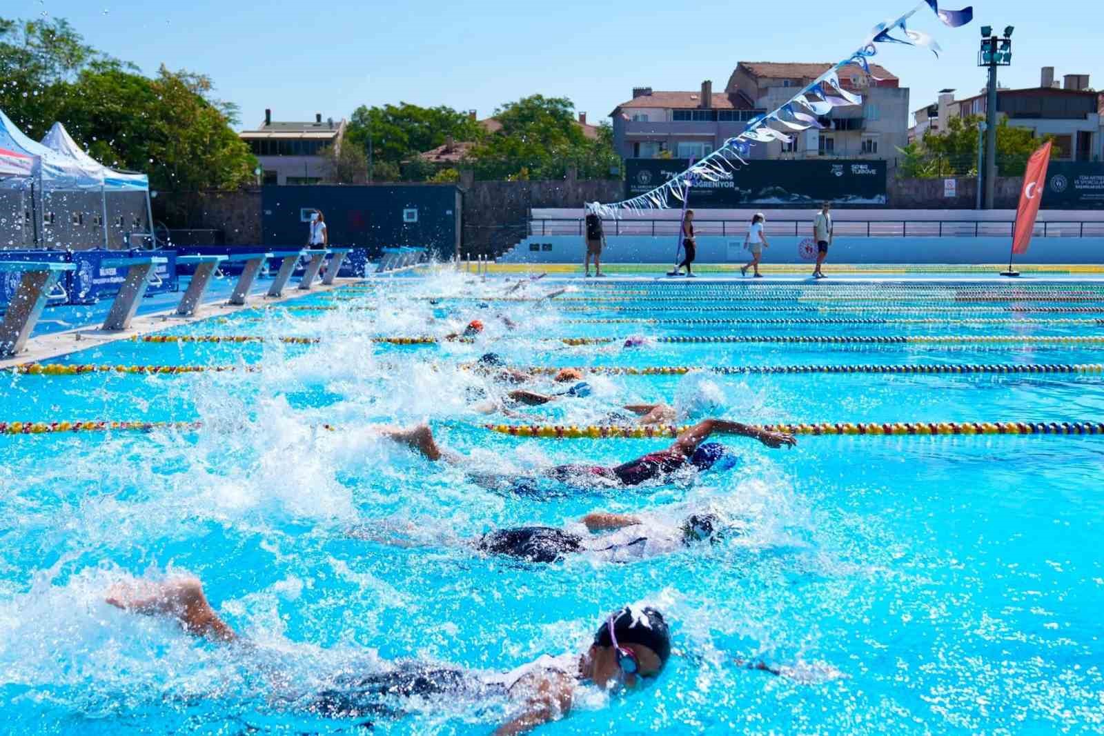 Balıkesir’in kurtuluşu çeşitli spor etkinlikleriyle kutlandı