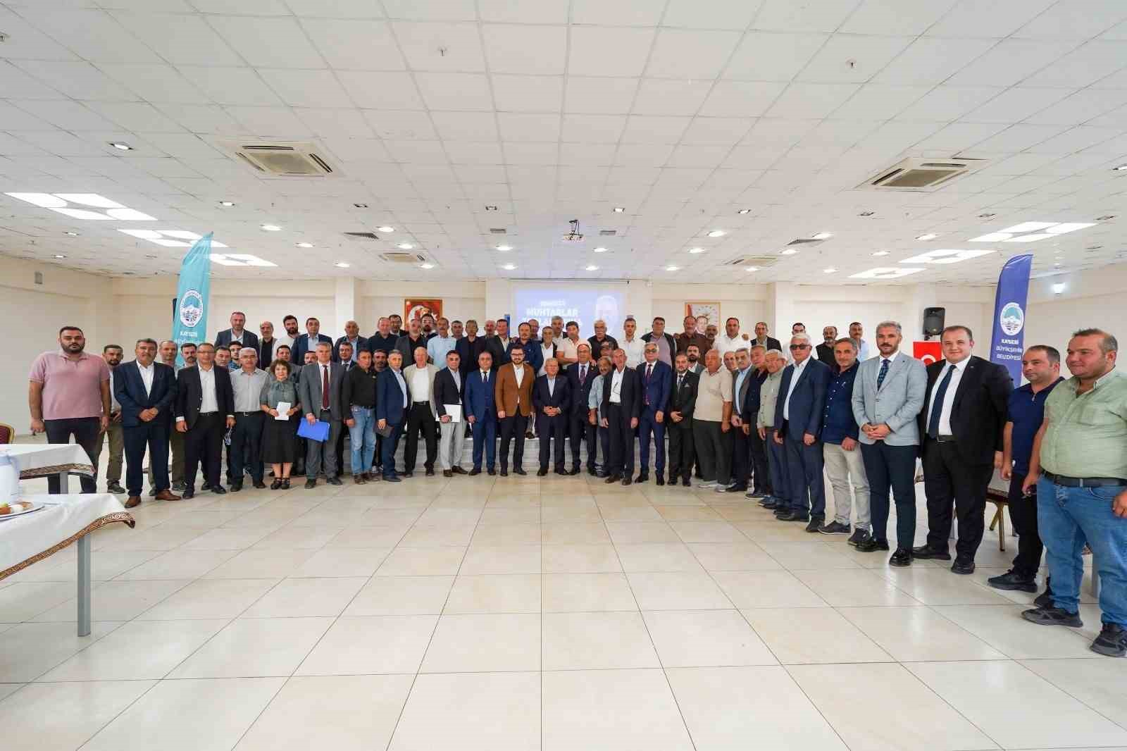Başkan Büyükkılıç, Tomarza’da muhtarlarla istişare etti