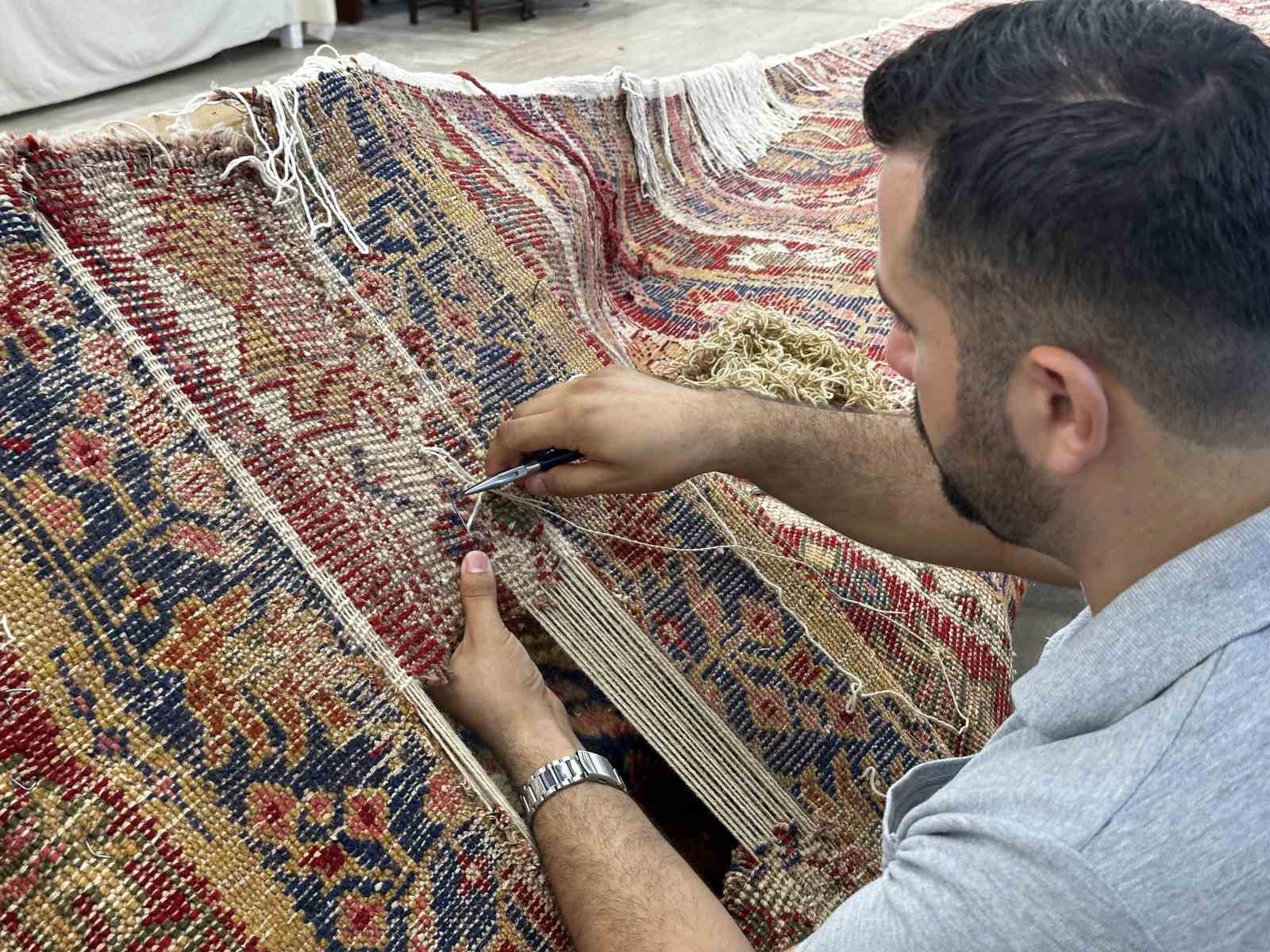 500 yıllık saray seccadeleri sergilenmeye hazırlanıyor