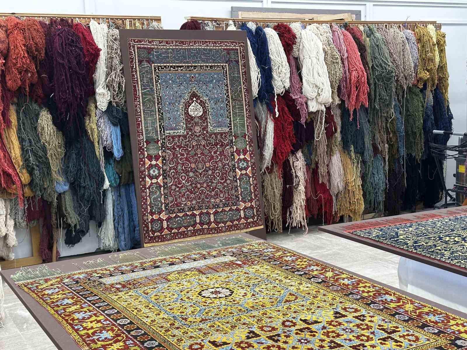 500 yıllık saray seccadeleri sergilenmeye hazırlanıyor