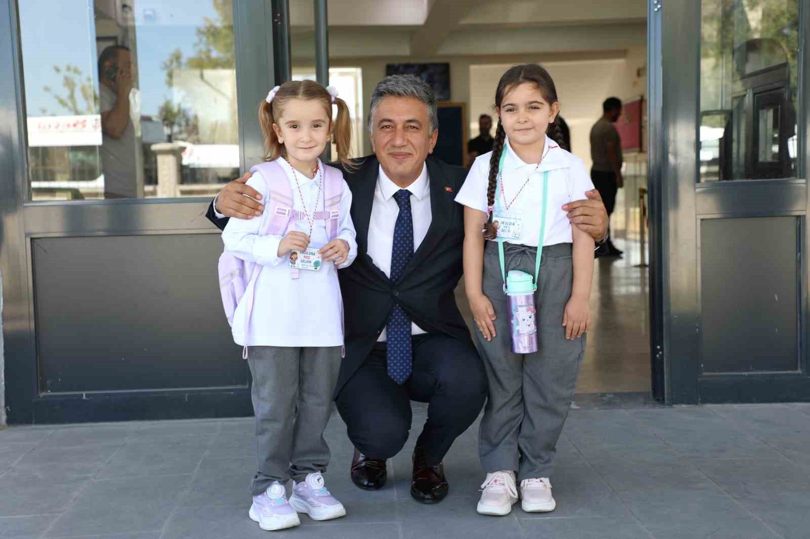 Ağrı’da öğrencilerin okul heyecanı uyum haftasıyla başladı