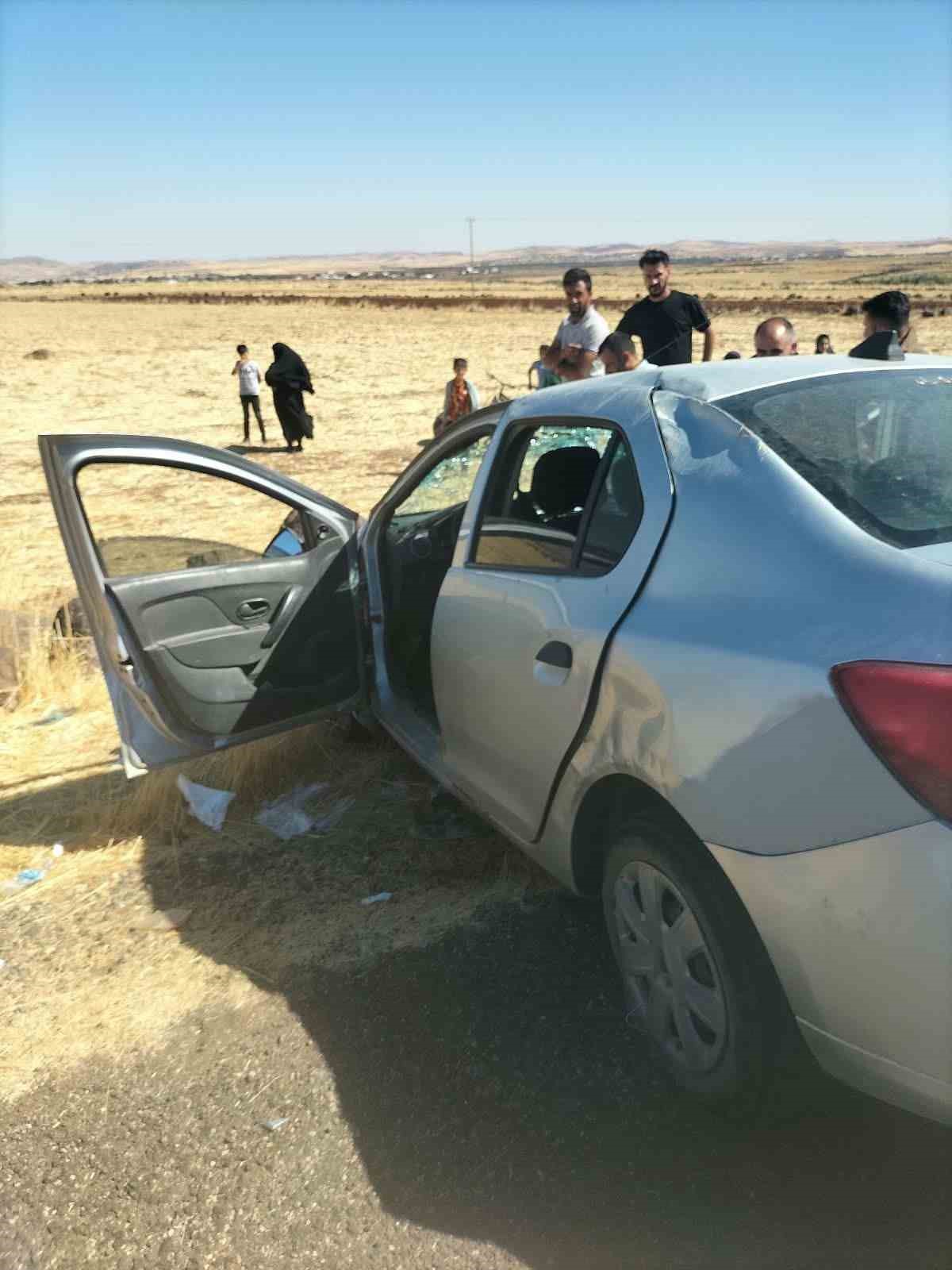 Diyarbakır’da otomobil takla attı: 3 yaralı