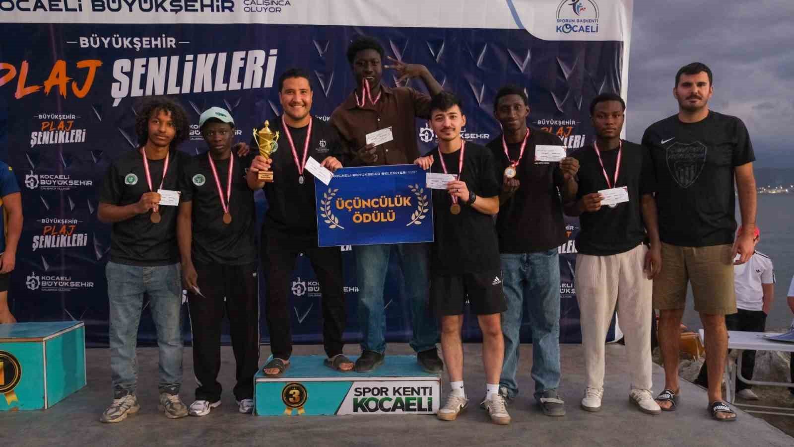 Plaj Şenlikleri’nde 539 sporcu kıyasıya yarıştı