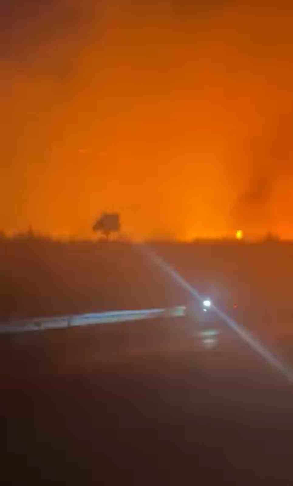 Siirt’te korkutan yangın: Alevler yerleşim yerine ilerliyor
