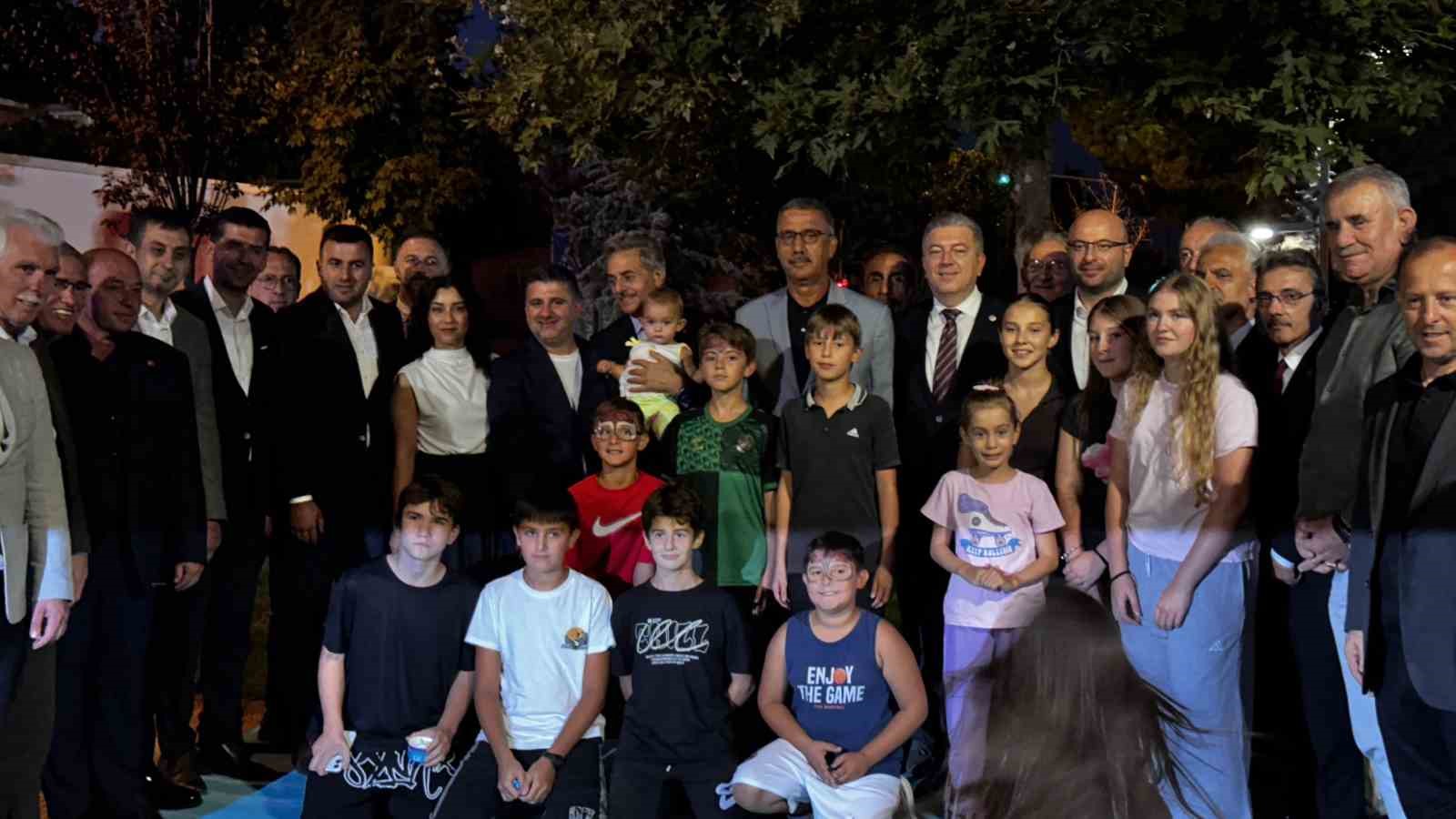Sakarya Büyükşehir Belediye Başkanı Alemdar: "Yatırımlarımız 120 milyar lirayı aştı"