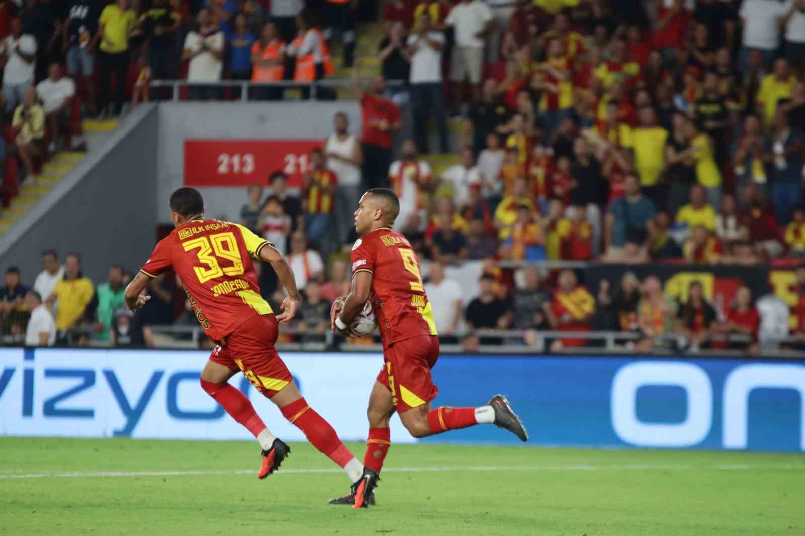 Trendyol Süper Lig: Göztepe: 2 - Gaziantep FK: 4 (Maç sonucu)