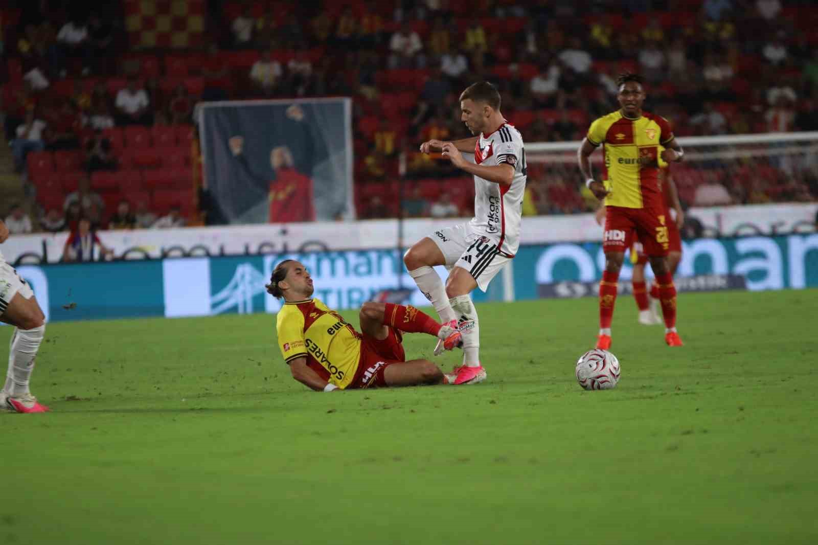 Trendyol Süper Lig: Göztepe: 2 - Gaziantep FK: 4 (Maç sonucu)