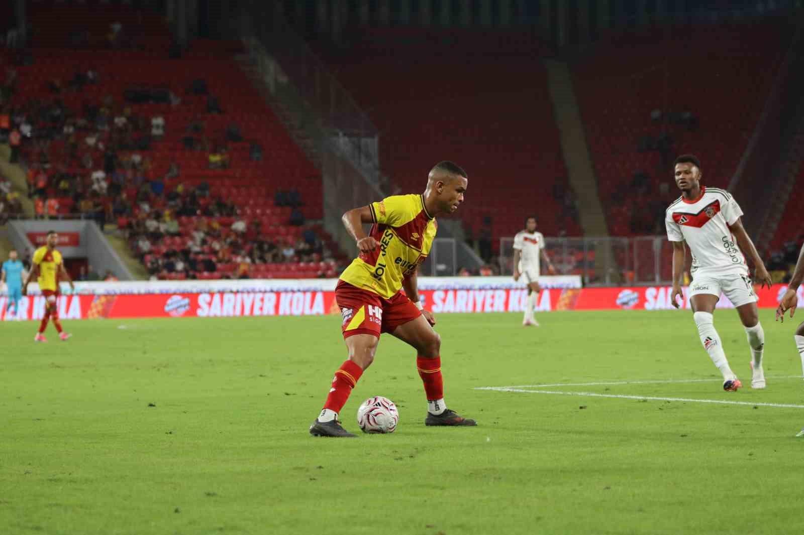 Trendyol Süper Lig: Göztepe: 2 - Gaziantep FK: 4 (Maç sonucu)