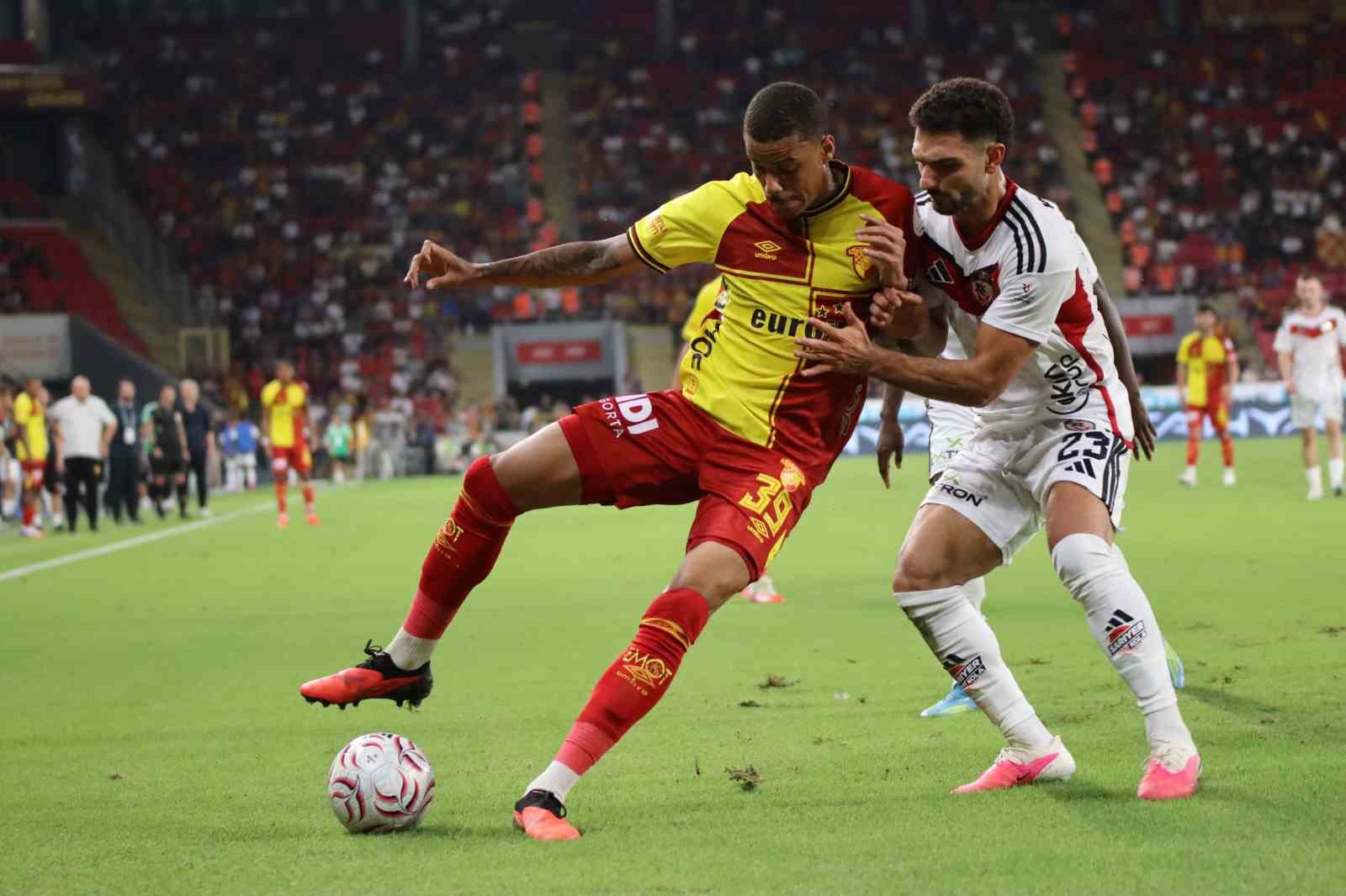 Trendyol Süper Lig: Göztepe: 2 - Gaziantep FK: 4 (Maç sonucu)