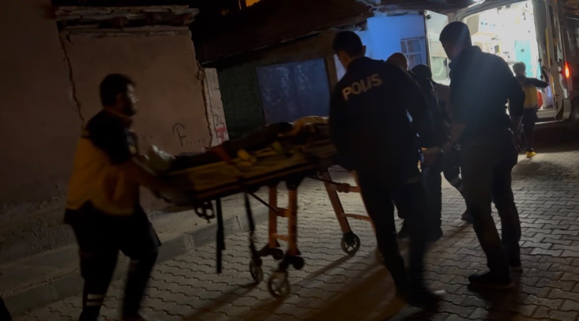 Çorum’da bıçaklı kavga: 1 yaralı